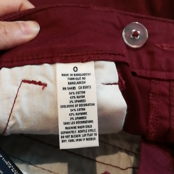NWT American Eagle Burgandy shorts 0 - Picture 7 of 7